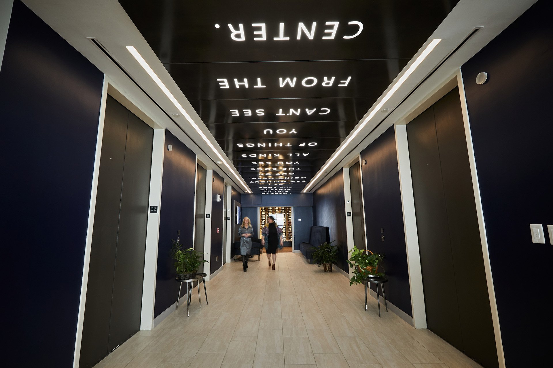 Skyline Club - Indianapolis - Lobby